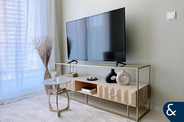 Elegant | Park Views | Large Balcony